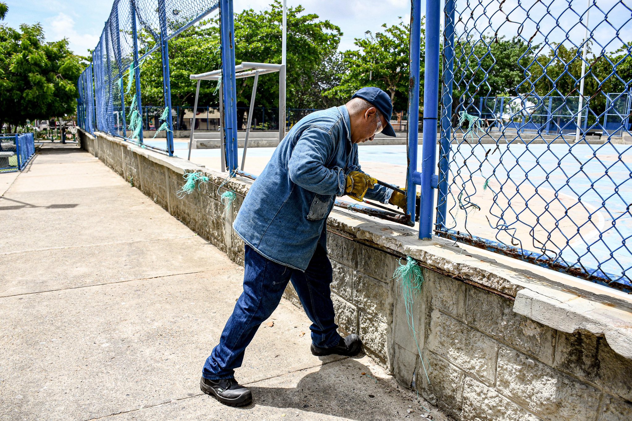Avanzan 25 frentes de obra en parques, canchas y zonas verdes de Barranquilla