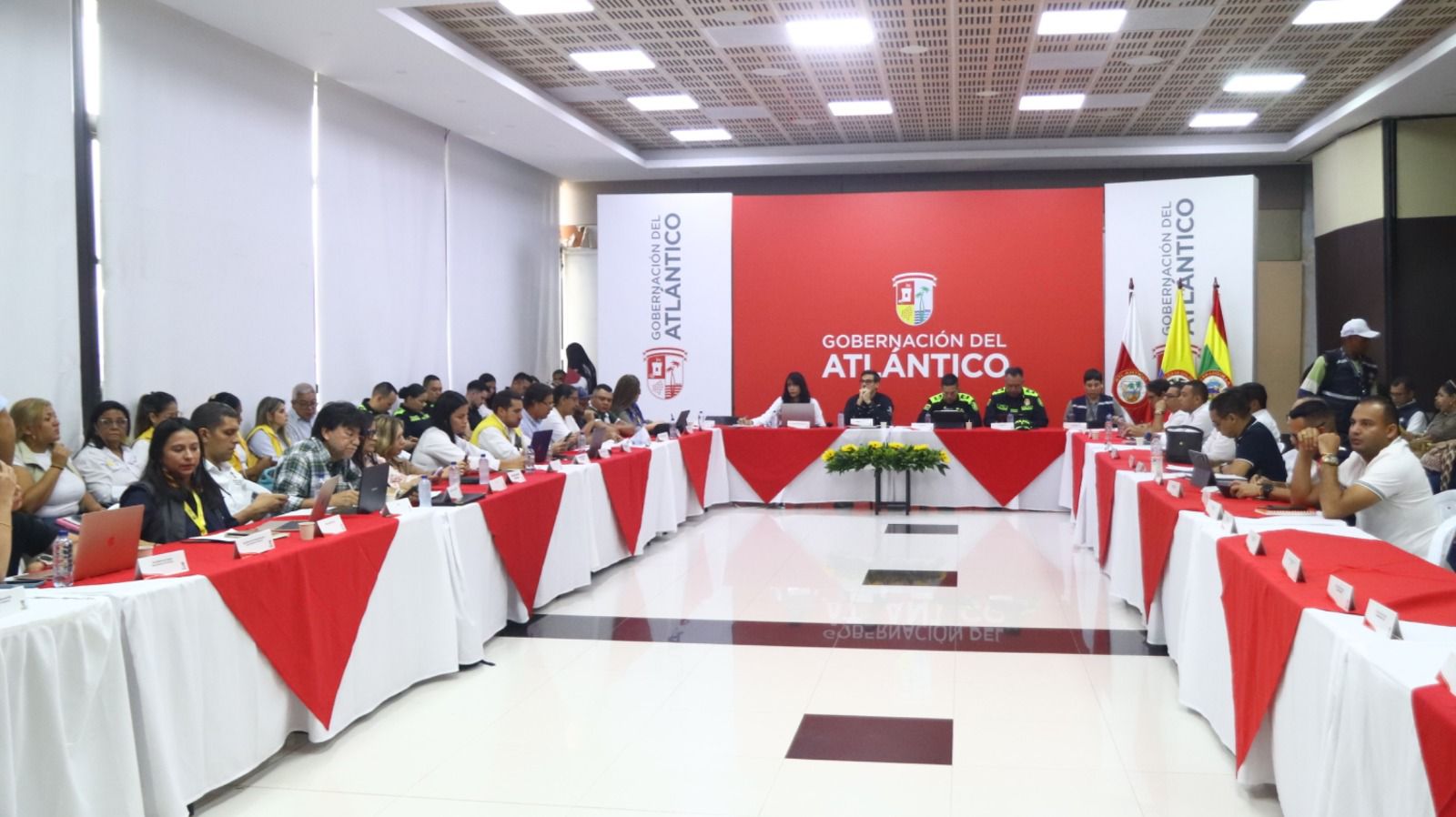 Gobernación del Atlántico beneficia a 822 familias con el programa ‘Mi Casa Bacana’