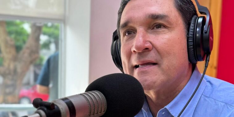 JUAN CARLOS CARDENAS