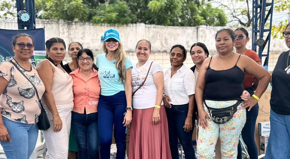 240 cuidadoras han recibido apoyo del Distrito para impulsar sus emprendimientos