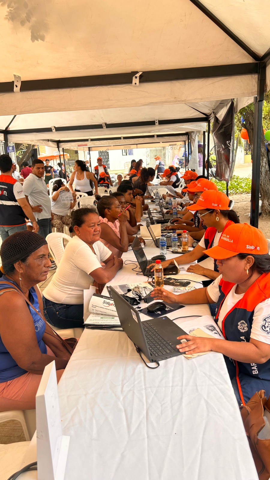Jornada de actualización para ciudadanos con fichas bloqueadas del Sisbén llega a la Ciudadela 20 de Julio