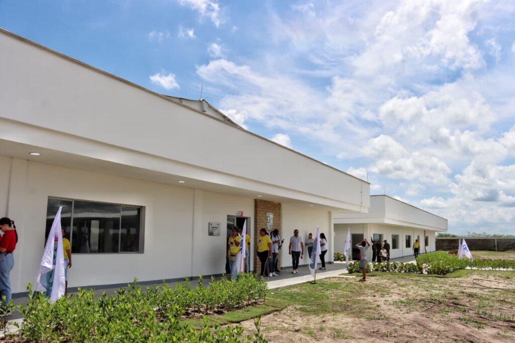 Gobernación entregó al servicio nuevo Centro de Vida en Manatí