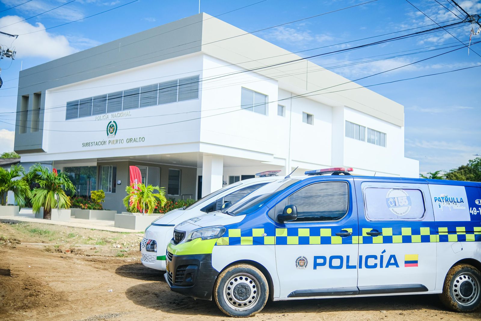 Gobernador Verano fortalece la lucha contra el abigeato con la entrega de subestación de Policía en Puerto Giraldo