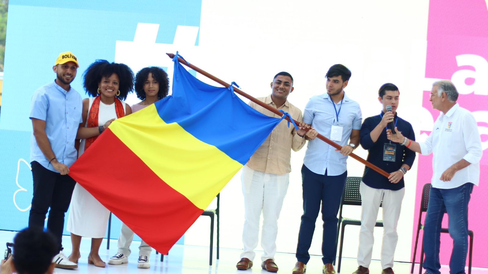 Verano convoca a la juventud del Caribe a liderar la autonomía regional