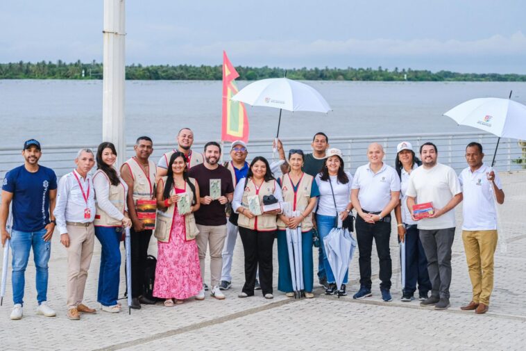 Guías turísticos reciben kits para fortalecer el servicio en el Atlántico