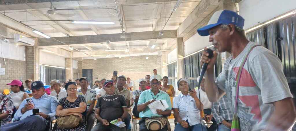 Comunidades del sur del Atlántico piden apoyo al Gobierno Nacional para impulsar proyectos agropecuarios y mitigar riesgos del canal del Dique