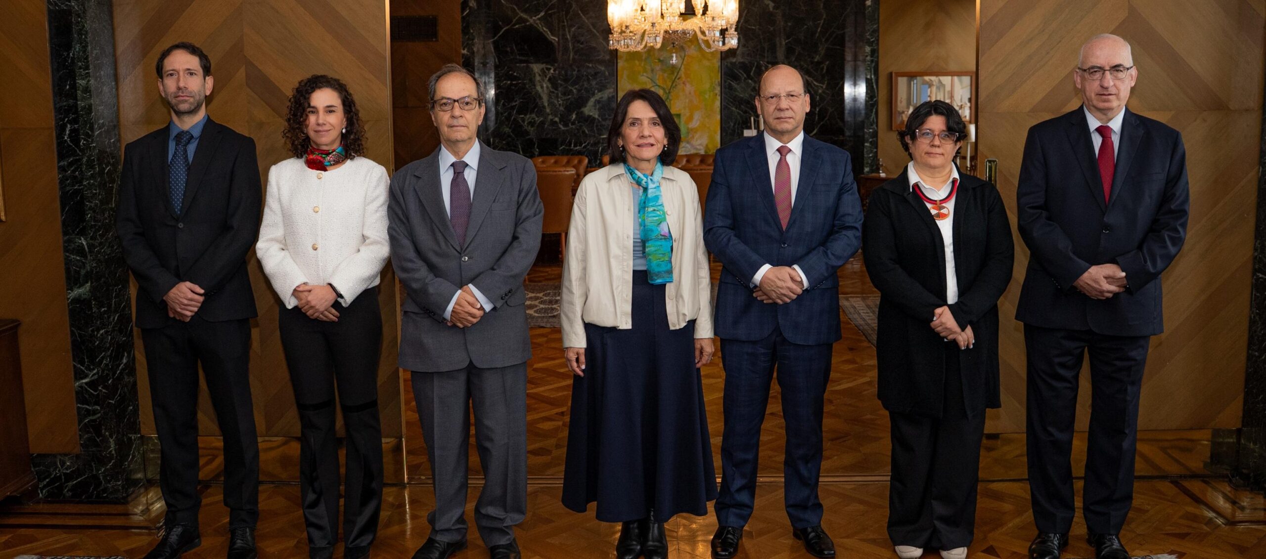 Banco de la República mantiene la tasa de interés en 9,25% y advierte repunte inflacionario