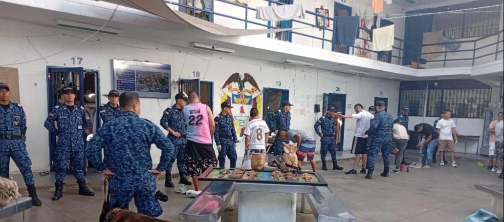 Operativos en cárceles