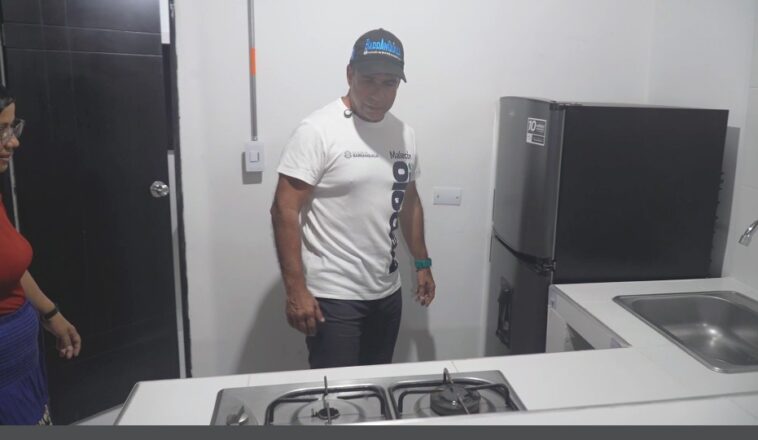 Mejoramientos de vivienda llegaron al barrio Santo Domingo