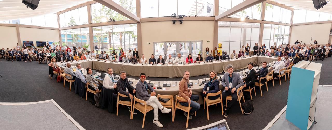 Barranquilla expone en Brasil sus avances en transición energética y acción climática rumbo a la COP30