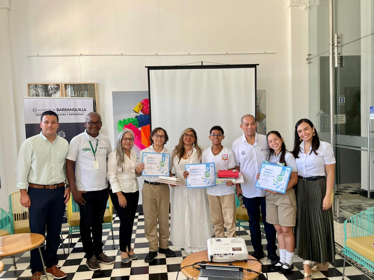 Poesía y conciencia ambiental brillaron en la premiación de ‘Poesía para una Barranquilla Sostenible’