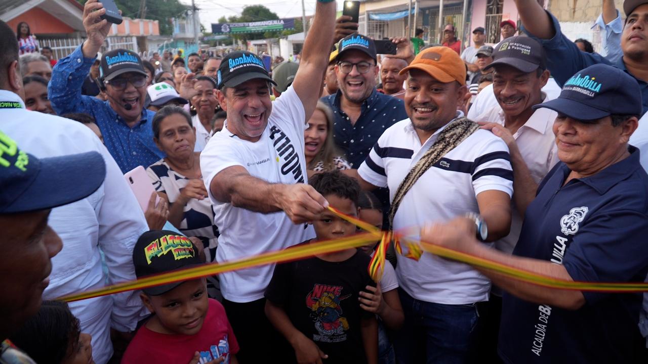 Con viviendas mejoradas y nuevas vías, la gente de La Chinita, 7 de abril y Las Américas puede vivir con dignidad: alcalde Char