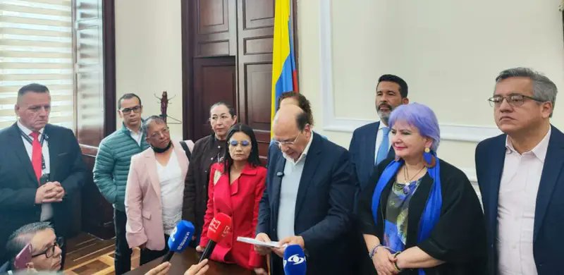 El Gobierno radicó en la mañana de este martes la ponencia positiva de la ley de financiamiento por $16,3 billones