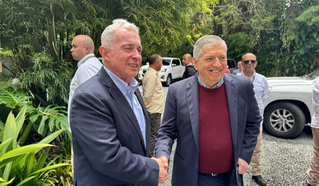 URIBE Y GAVIRIA