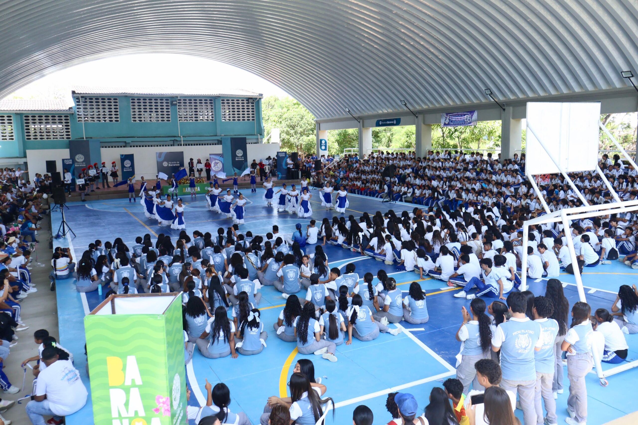 Baranoa celebra la entrega de la nueva cubierta del coliseo deportivo de la Escuela Normal Superior Santa Ana