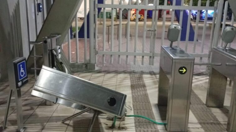 Vandalismo en estación Joe Arroyo afecta equipos de acceso de Transmetro