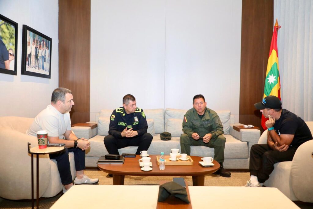 Barranquilla tendrá 350 nuevos policías para fortalecer la seguridad, anuncia el alcalde Alex Char