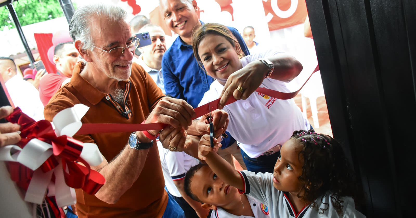 Inauguración obras colegio San Juan de Tocagua