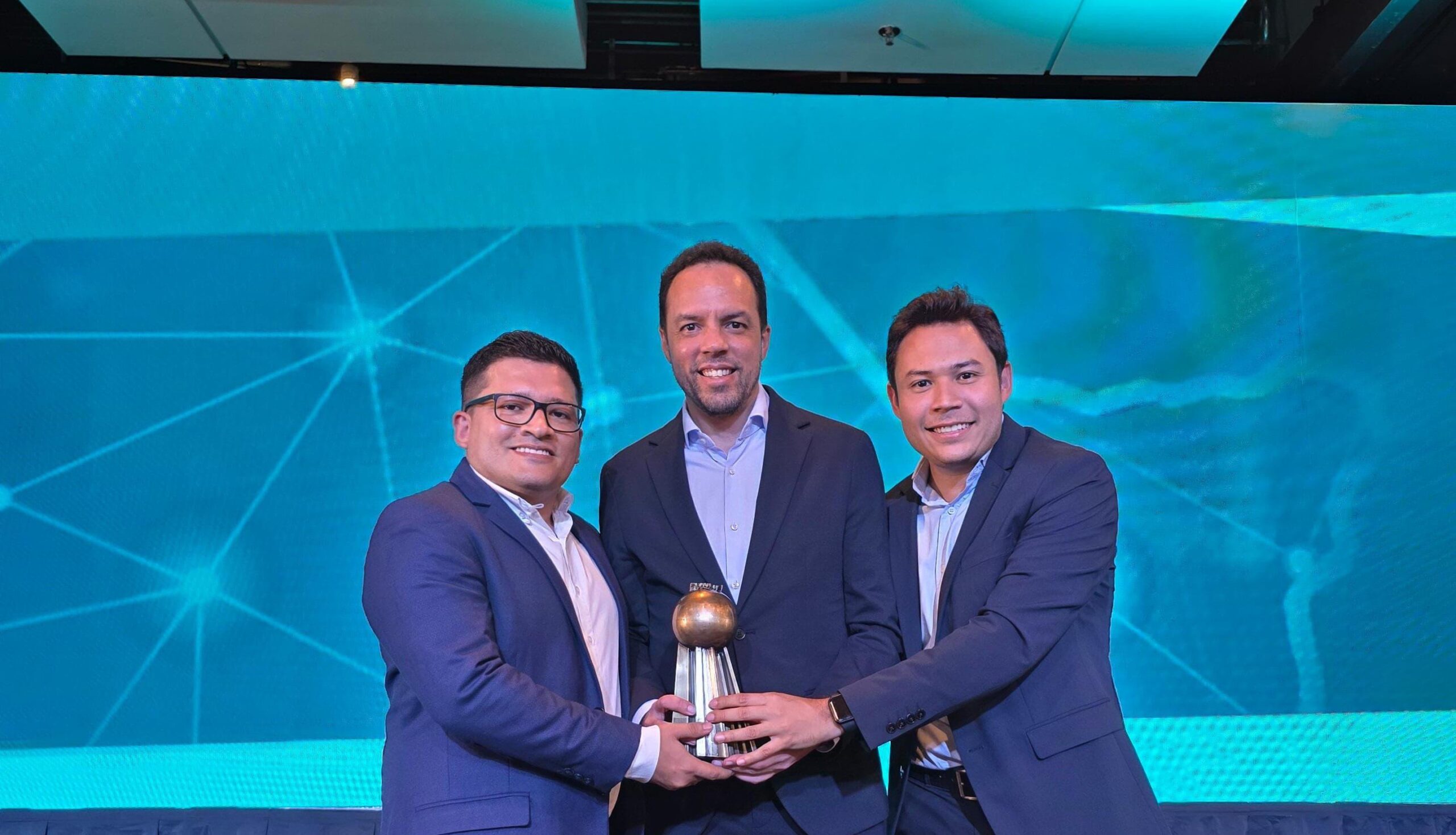 Gases del Caribe recibe el Premio Portafolio 2025 por su proyecto de transformación digital