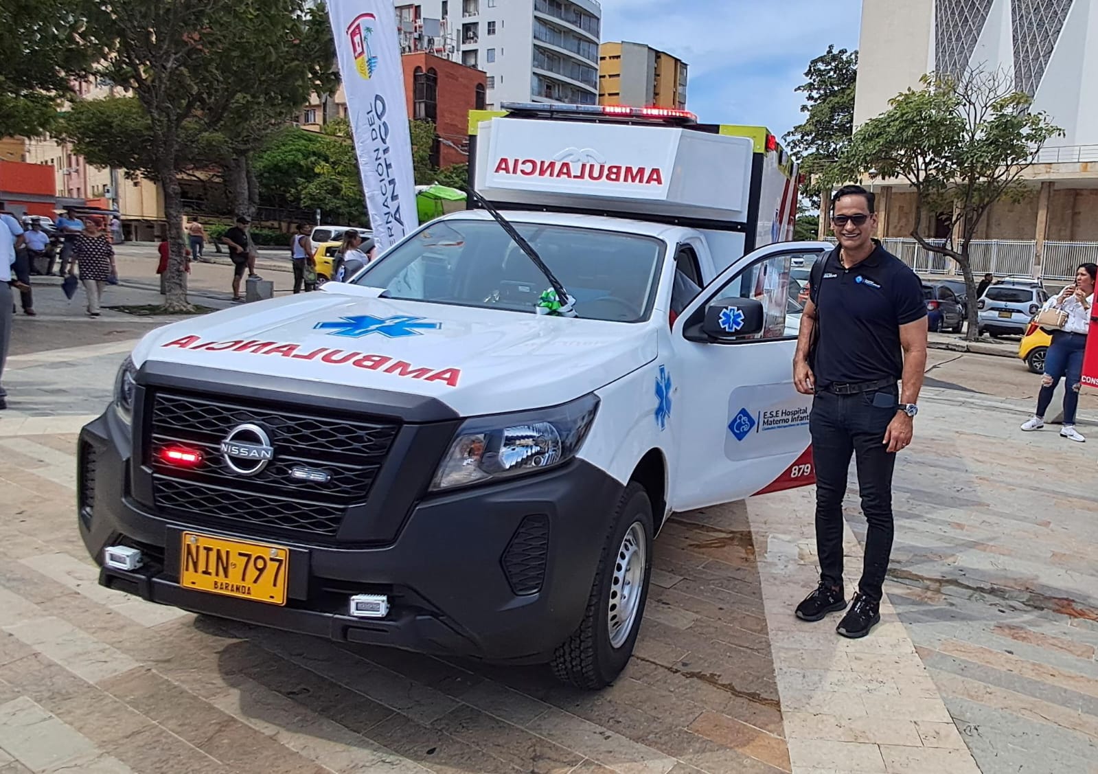 Gerente del Hospital Materno Infantil destaca impacto de nuevas ambulancias entregadas en el Atlántico