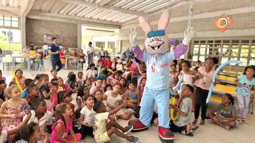 Alcaldía y Colgate realizan jornada de salud bucal para primera infancia en La Playa