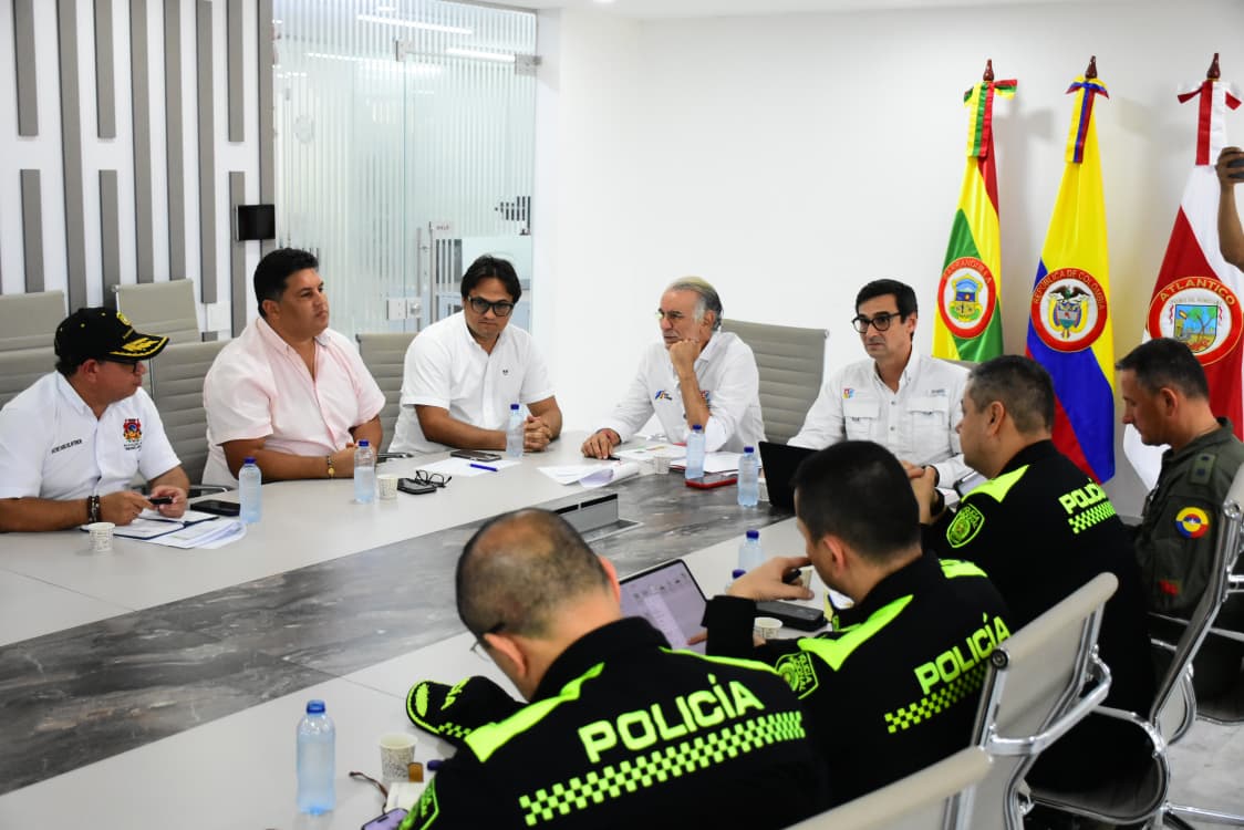 Gobernador Verano anuncia construcción de base de distrito de Policía en Baranoa