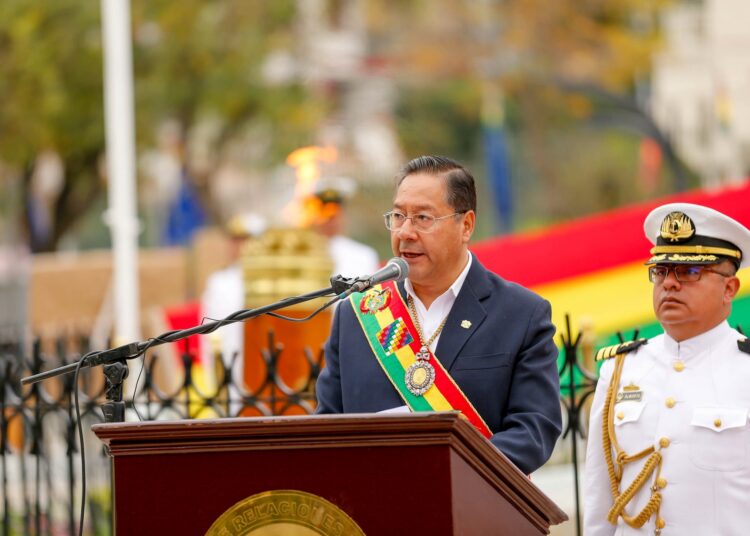 Detienen en La Paz al expresidente boliviano Luis Arce en medio de una investigación por presunta corrupción