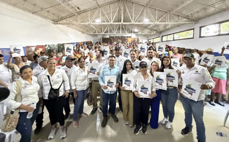 Más de 1.080 familias del Magdalena reciben títulos de propiedad y superan años de informalidad