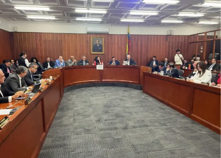 Comisión IV del Senado hunde la Ley de Financiamiento