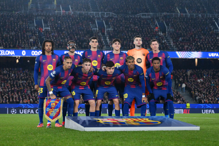 Koundé da la victoria al Barcelona sobre el Frankfurt