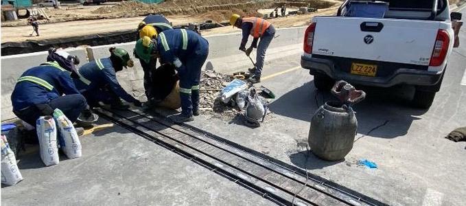 Instalan juntas de dilatación en neopreno en puente norte-sur del intercambiador de Circunvalar en Barranquilla