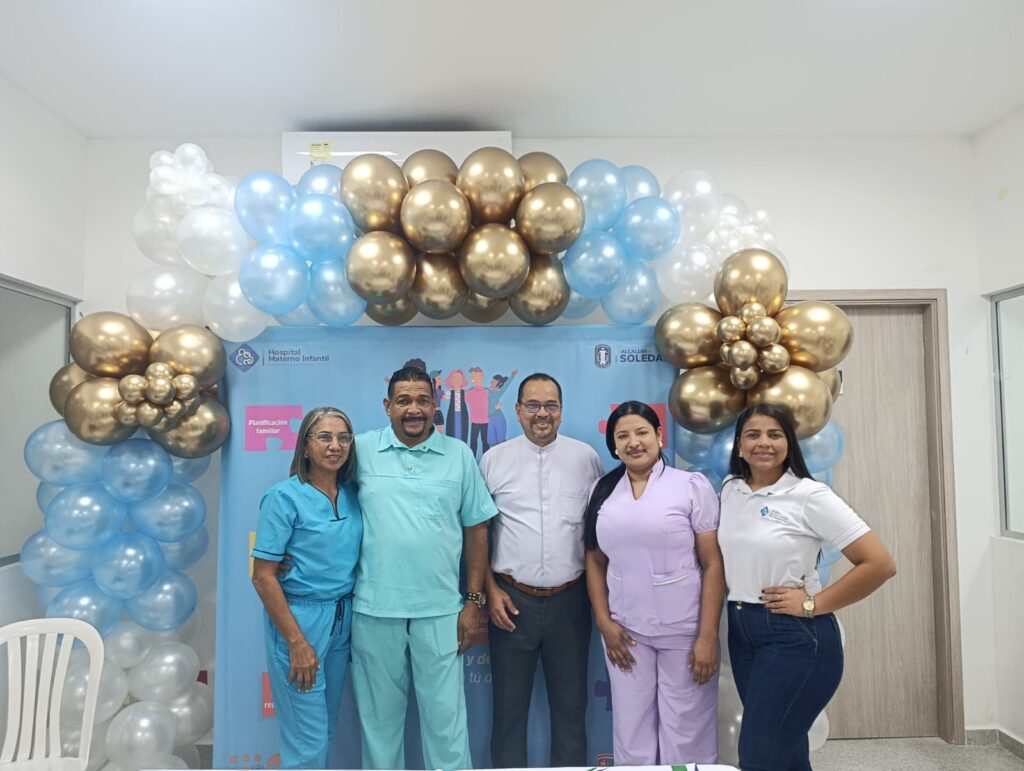 Hospital Materno Infantil de Soledad recibe mención de reconocimiento del Ministerio de Salud por su estrategia de Servicios Amigables