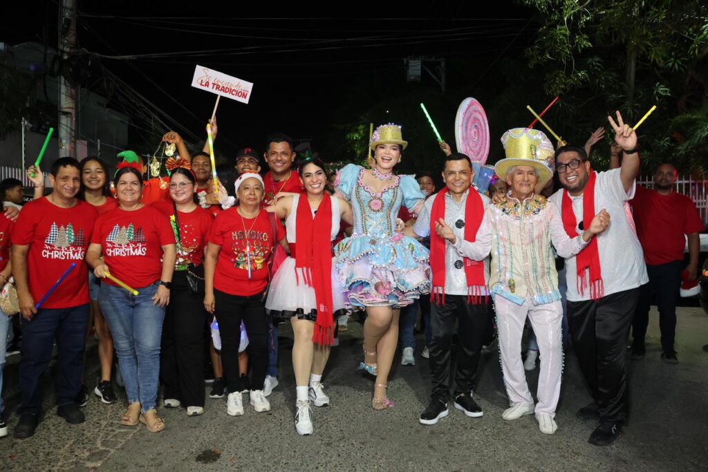 Gran Parada de Luces llenó de color y tradición navideña las calles de Puerto Colombia