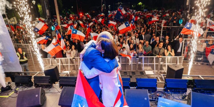 José Antonio Kast gana la Presidencia de Chile con una amplia ventaja sobre Jeannette Jara