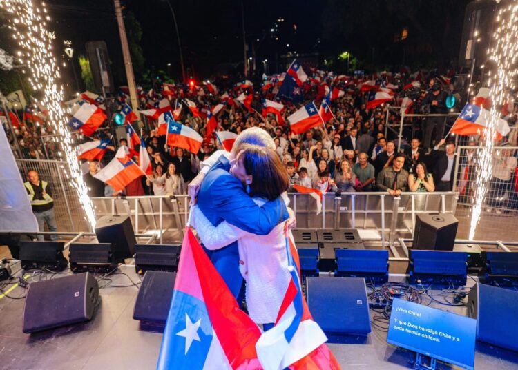 José Antonio Kast gana la Presidencia de Chile con una amplia ventaja sobre Jeannette Jara