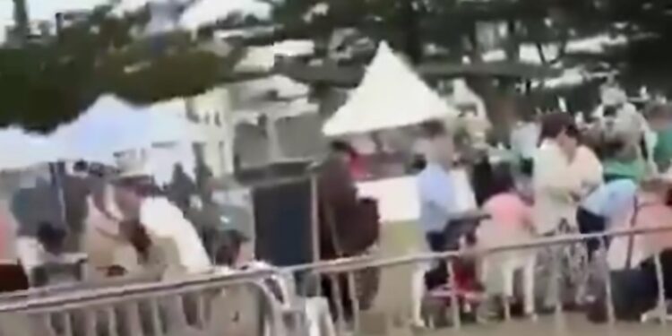 Ataque terrorista en playa de Sídney deja 12 muertos y 29 heridos durante celebración judía