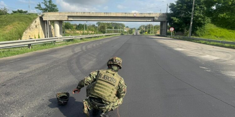 Ejército desactiva explosivo en vía principal de Aguachica, Cesar