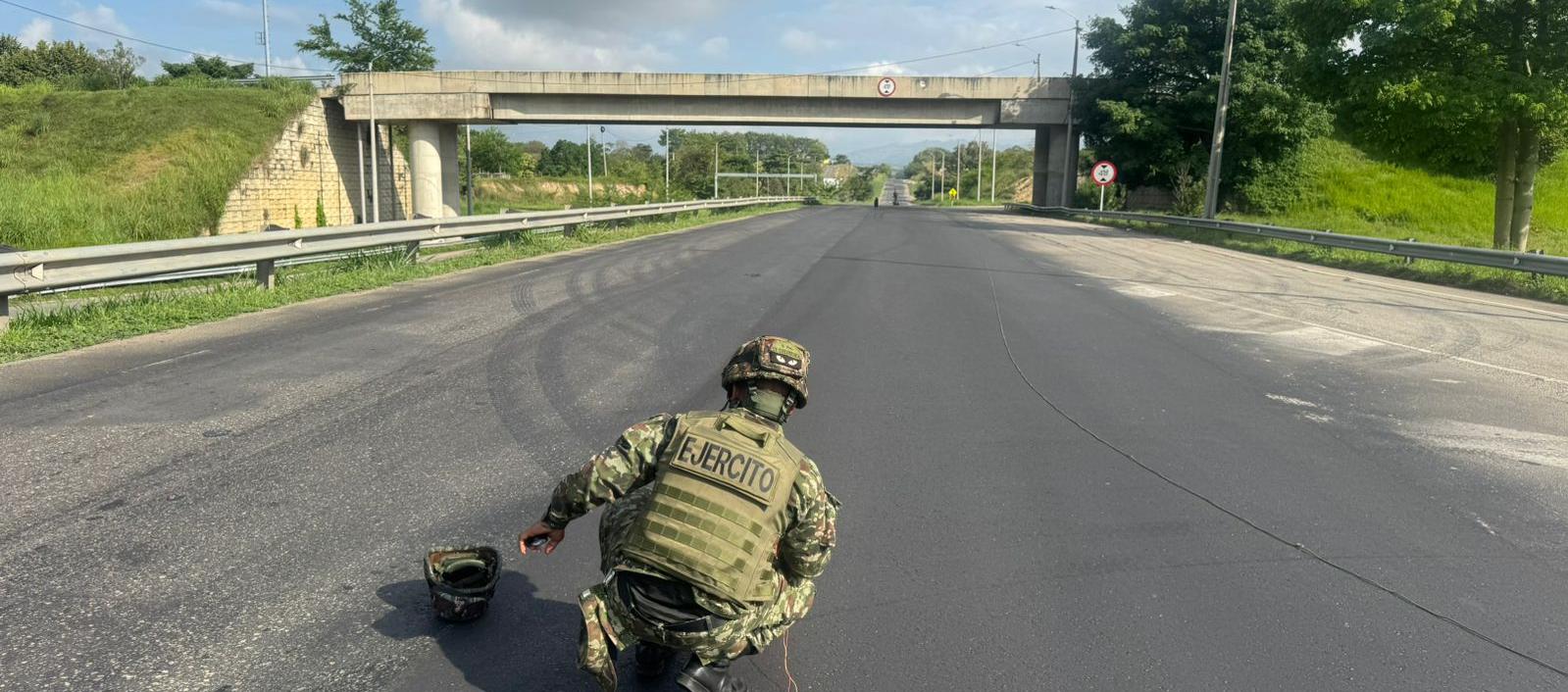 Ejército desactiva explosivo en vía principal de Aguachica, Cesar
