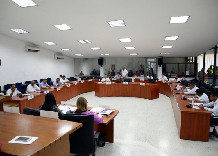 Concejo de Barranquilla posesiona a tres nuevos cabildantes tras renuncias para aspirar a la Cámara