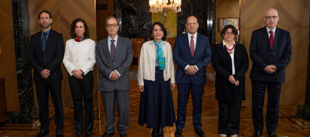 Banco de la República mantiene la tasa de interés en 9,25% y cierra 2025 sin cambios