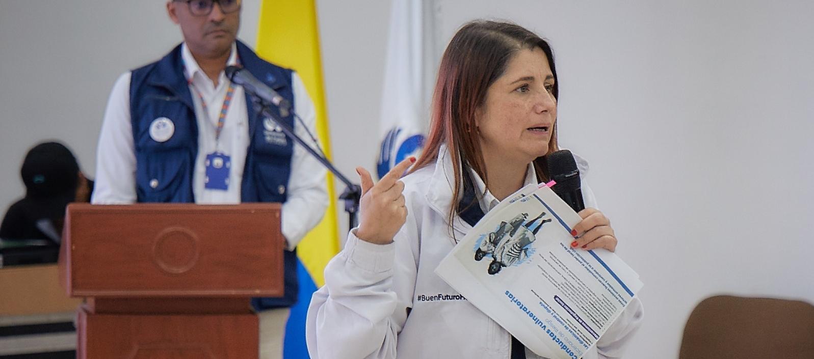 4.200 defensores públicos siguen sin pago por falta de giro de recursos de Minhacienda