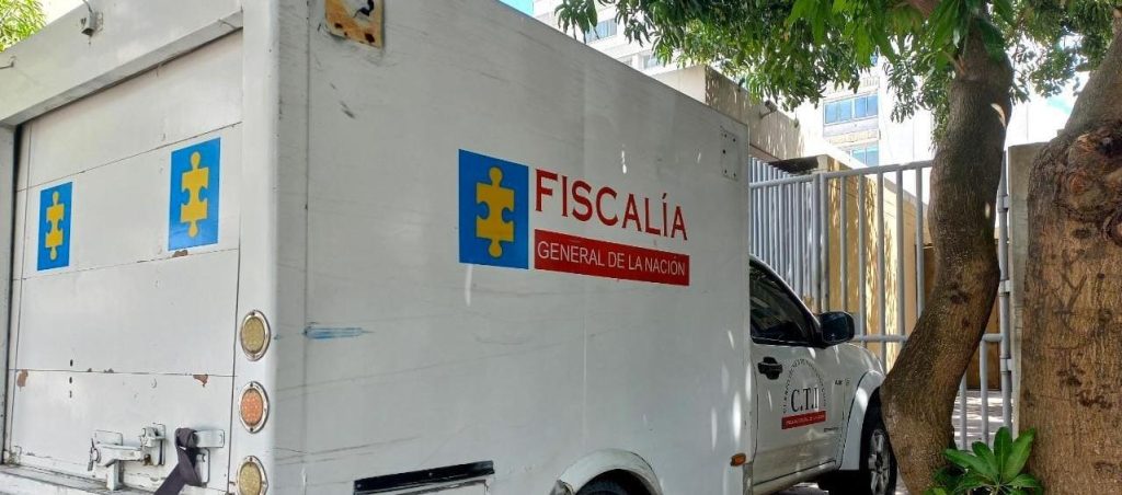 Mujer muere en Alameda