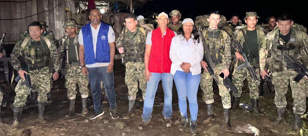 Liberan a los 18 militares secuestrados en Chocó tras mediación humanitaria
