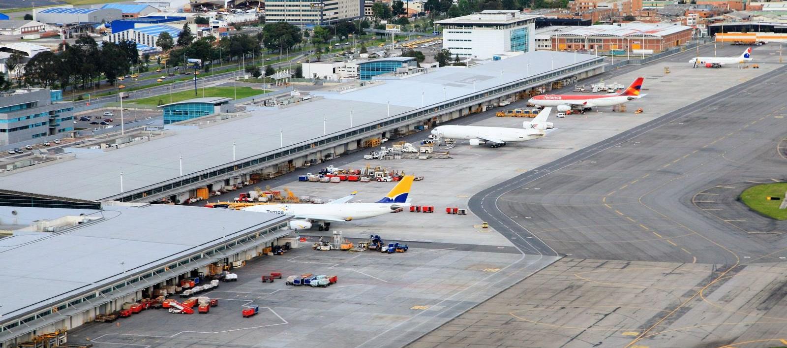 Temporada aérea movilizará más de 7,4 millones de pasajeros entre diciembre y enero en Colombia