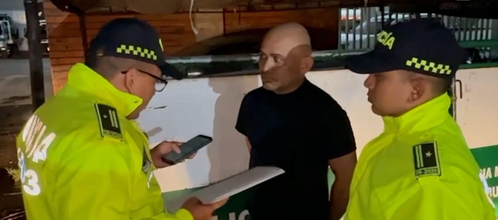 Ordenan detención preventiva a subintendente implicado en asalto a joyería en Bucaramanga