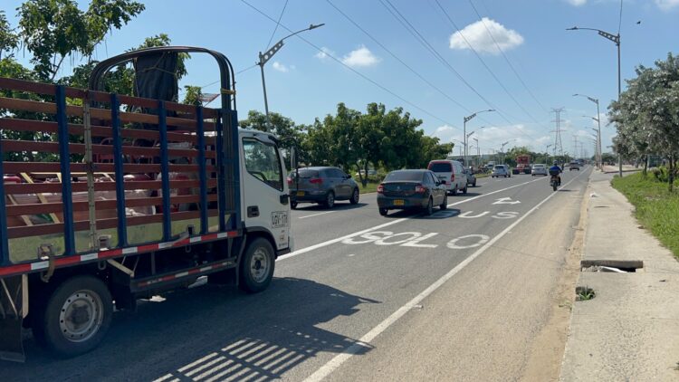 Solo bus en la Circunvalar