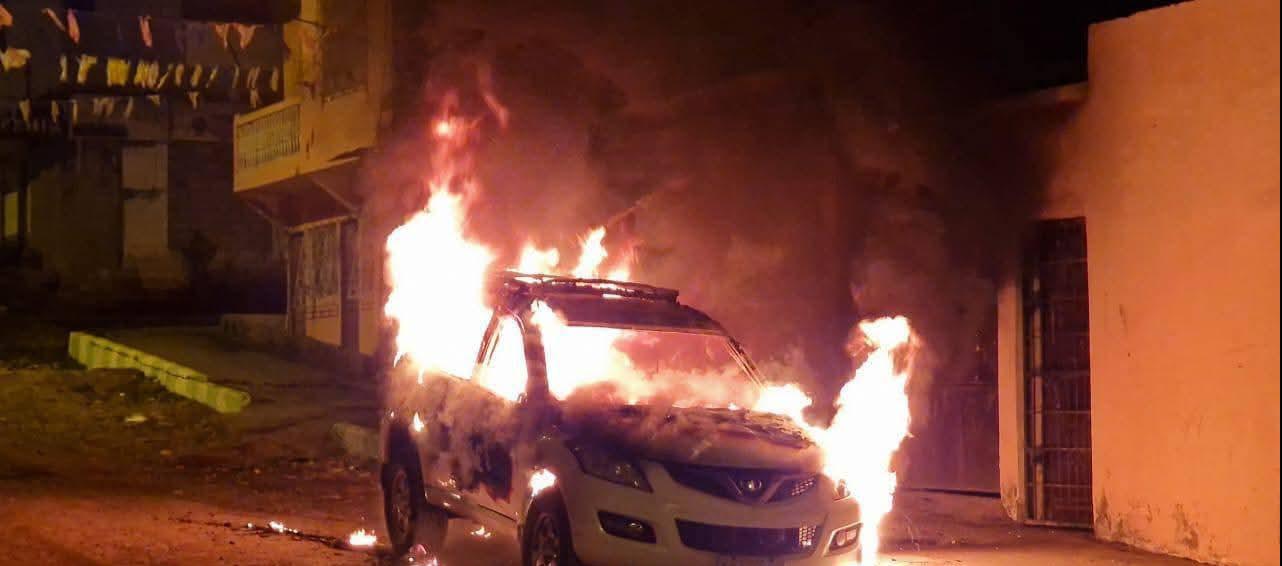 Incendian seis vehículos en Esmeraldas, provincia ecuatoriana fronteriza con Colombia