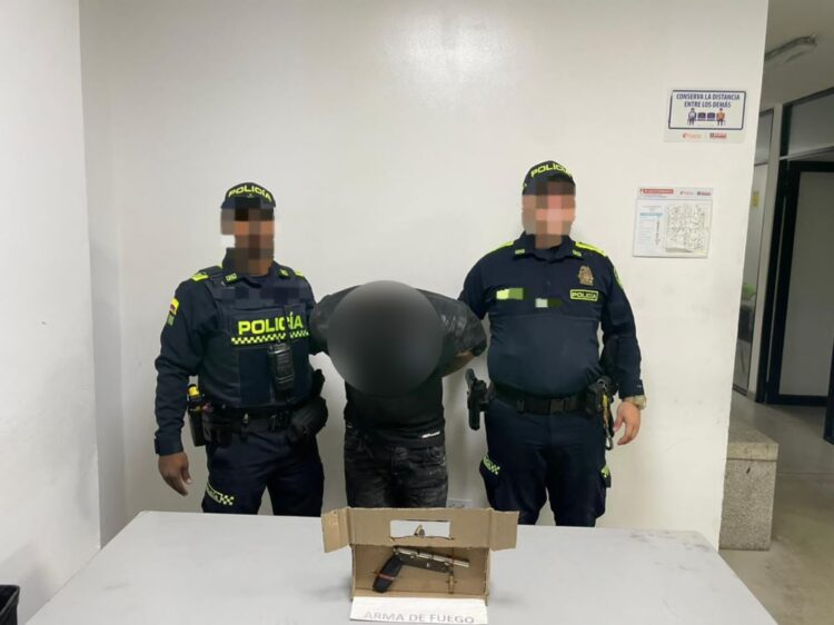 Capturado en flagrancia por porte ilegal de arma de fuego en Soledad