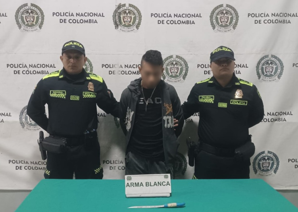 Cae sujeto implicado en el robo de una motocicleta en Puerta Dorada