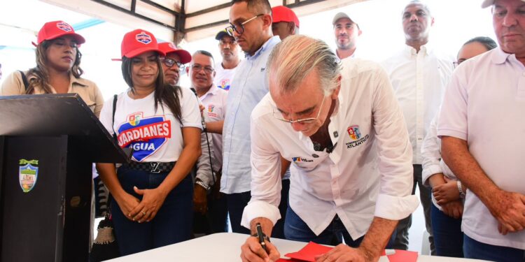 Gobernación del Atlántico adjudica acueducto para Villa Rosa con inversión de $11.300 millones